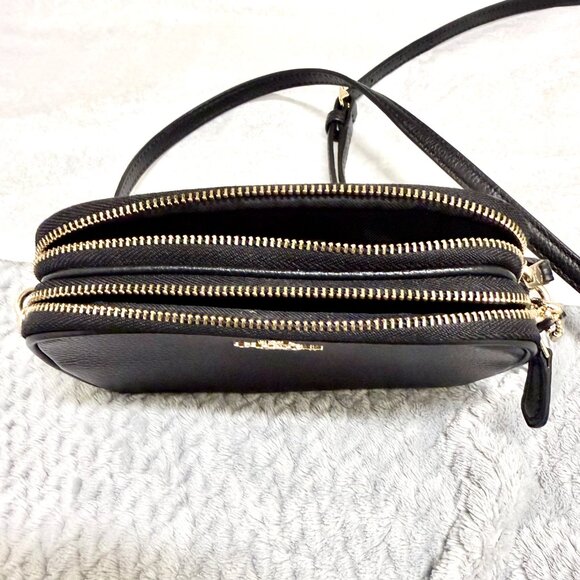 COACH Pebbled Leather Crossbody – Black – Gently Used - Picture 2 of 9